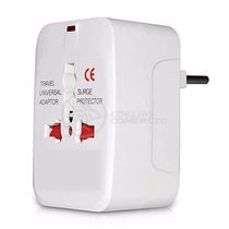 Adaptador Tomada Universal Padrão 150 Países Uk Europa Eua Asia Viagem Bivolt 110/220 Bivolt Aio