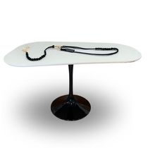 Saarinen Organica Oval 160x90 Em Laca