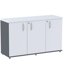 Armário Baixo Credenza Pe25 Pandin 121,50 Cm (Largura) Em Mdp Grafito E Branco Com Três Portas