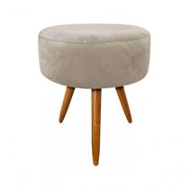 17000558793485 Puff Banqueta Magnus Redondo Suede Bege Pés Castanho Palito para Hall de Entrada E Sala