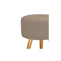 17000563660184 Puff Pés Palito Suede Cappuccino para Sala Recepção Quarto