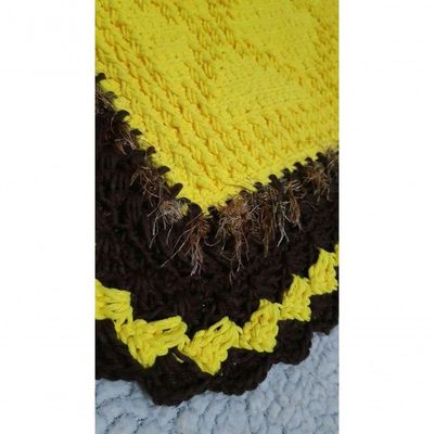 Tapete De Crochê Amarelo Artesanal