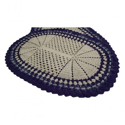 Tapete De Crochê Oval Branco E Azul Artesanal