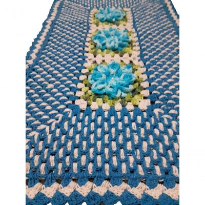 Tapete De Crochê Artesanal Azul Com Flor