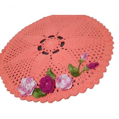 Tapete Vermelho Com Flor De Crochê Artesanal
