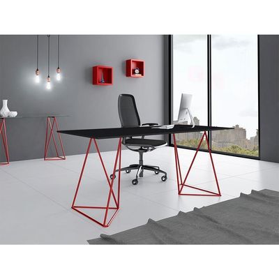 Escrivaninha Bela Vista Cavalete Tampo Preto Base Ferro Vermelho - Cor: Preto