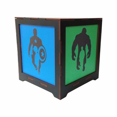 Luminária Box Vingadores Modelo 02 Em Mdf