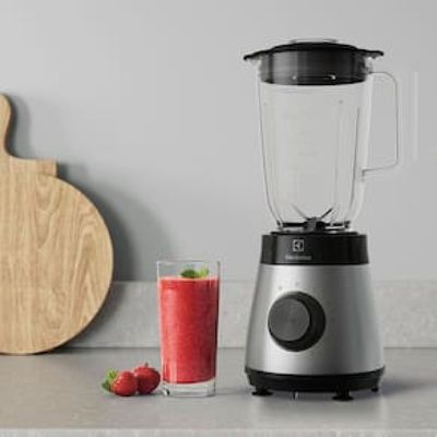 Liquidificador Electrolux EBS30 Aço Inox Escovado/Preto com Copo de Vidro 700W e 5 Velocidades Cinza,Preto / 110