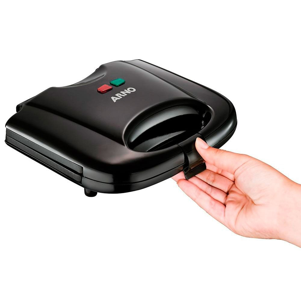 Sanduicheira Antiaderente Arno Sacb 700 W