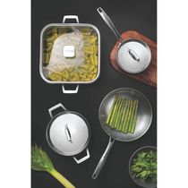 Caçarola Grano Quadrada Em Aço Inox Com Suporte Para Tampa Corpo Triplo Com Alças E Tampa