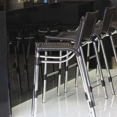 Kit 2 Banquetas Alumínio Fortaleza Alta Para Balcão Cozinha Bar Trama Original Pedra Ferro