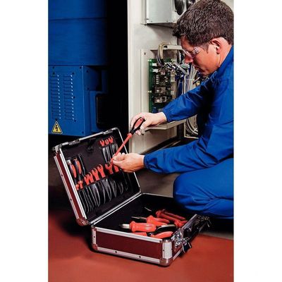 Chave De Fenda Isolada Iec 60900 Ponta Chata 6x150 Mm Tramontina Pro Tramontina