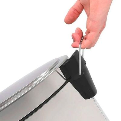 Lixeira Inox Tramontina Brasil Com Pedal Em Aço 5 Litros 94538105
