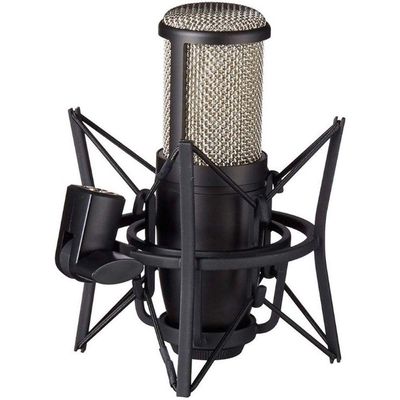 Microfone Condensador Akg P220 Preto