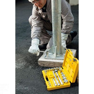 Soquete Estriado 30 Mm Encaixe 1/2" Em Aço Cromo Vanádio Com Acabamento Cromado