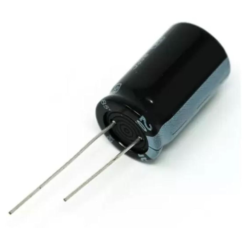 Capacitor Eletrolítico 4,7 X 63V