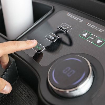 Esteira Ergométrica Starke Home Sh 4.5 C/ Inclinação Eletr. E Amortec.Motor Dc 3.5hp Até 18km/h 220V