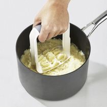 Amassador Espremedor De Batata Legumes Feijão Ergonômico