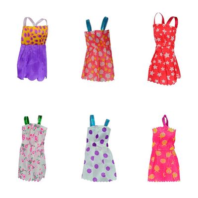 Vestido Para Boneca - Doll Dress Com 9 Vestidos