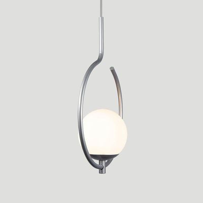 Pendente Lustre On Loop Prata Com Globo De Vidro Branco