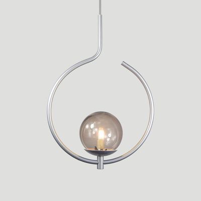 Pendente Lustre On Loop Prata Com Globo De Vidro Fumê