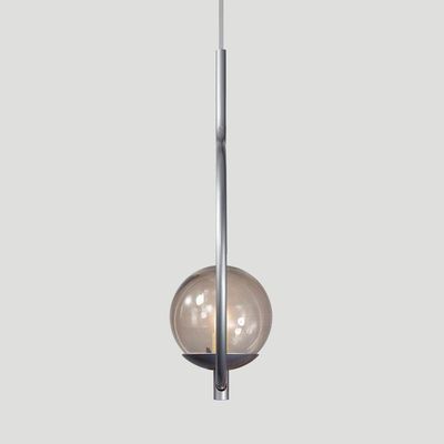 Pendente Lustre On Loop Prata Com Globo De Vidro Fumê