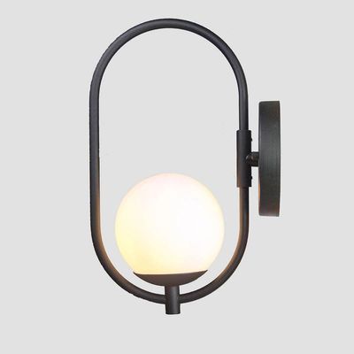 Arandela Online Preta Globo De Vidro Branco + Led 5w