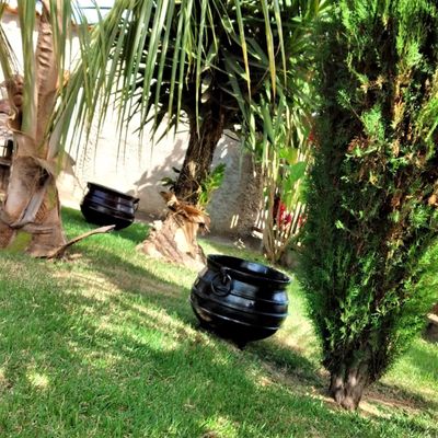 Panelão Caldeirão Bruxa Tripé Ferro Fundido Preto 90L 55cm