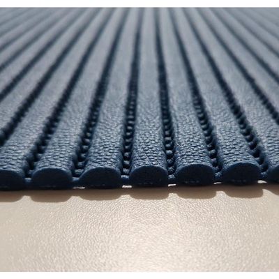 Tapete Passadeira Emborrachada Pvc Antiderrapante 0,65x3,00m Duna Azul