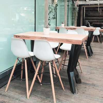 Conjunto 2 Banquetas Eames Empório Tiffany Branca