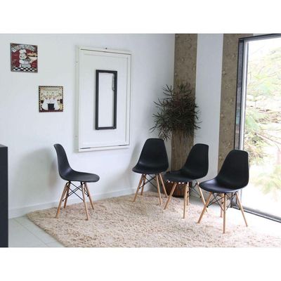 Kit Mesa Retrátil Branca + 4 Cadeiras Pretas Charles Eames