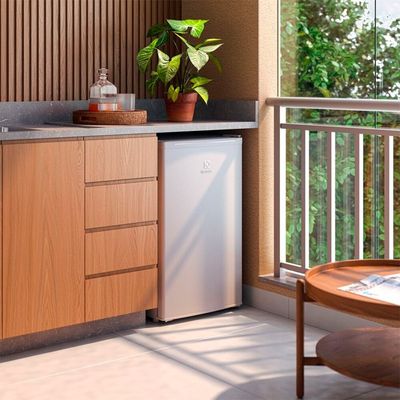 Frigobar Electrolux 122 Litros Efficient com Controle de Temperatura Branco / 110V