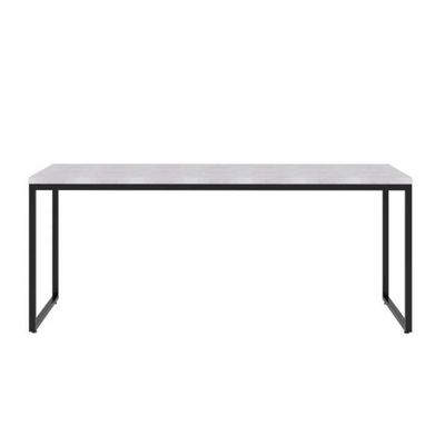 Conjunto de Mesa Studio Preta 180 cm com Cadeira de Escritório Diretor Giratória Cleaner Branca