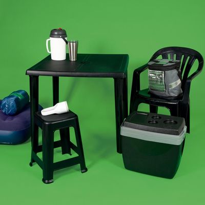 Mesa Plástica Quadrada Desmontável Preta