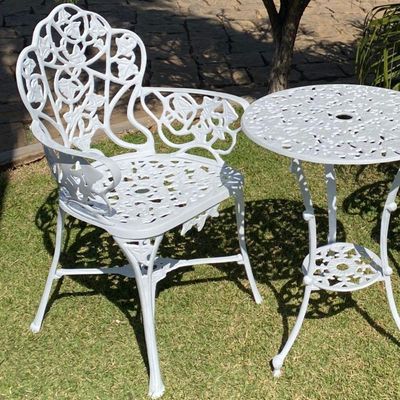 Conjunto Nova Hera Com 2 Poltronas E Mesinha