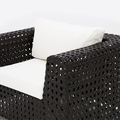 Kit 2 Poltronas Fúcsia E Mesinha Preto Branco