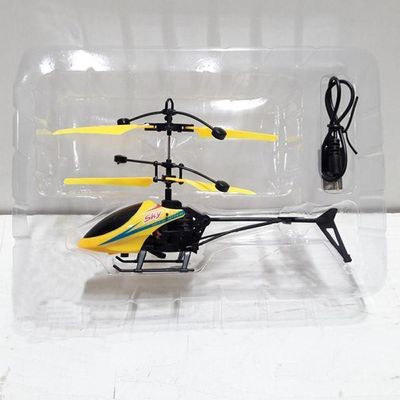 Helicóptero Drone Voa Com Luz E Aproximação Infravermelha