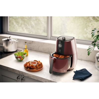 Air Fryer Electrolux por Rita Lobo 4L Vermelha Escura Grand Efficient 1400W (EAF31) 127V