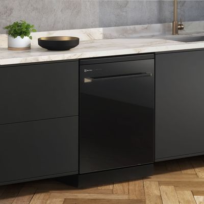 Lava-Louças Electrolux 14 Serviços Preta Pro Series com Função Higienizar (LP14V) 220V