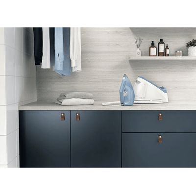 Ferro de Passar Roupa Electrolux com Estação à Vapor 2 em 1 com 1,2L de Capacidade (E7SS1-4DBL) 127V