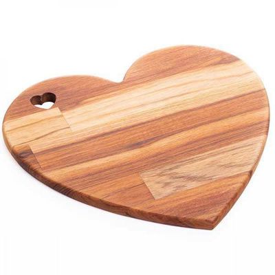 Tabua De Madeira Multiuso Teca Coração 33 x 30cm - Woodart
