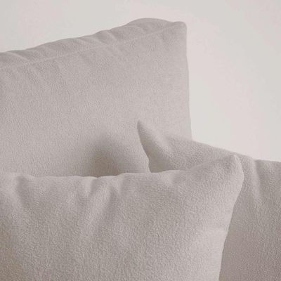 Sofá 2 Lugares com Molas Ensacadas 170 cm e Puff Unne Bouclé Bege
