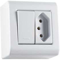 Caixa de Sobrepor com 1 Interruptor Simples 10 A 250 V e 1 Tomada 2P+T 10 A 250 V Tramontina LizFlex Branca