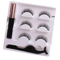 Modelo Mais Natural com 3 PARES de Cílios Postiços Magnéticos + Delineador + Aplicador
