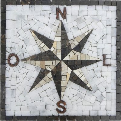 Rosa Dos Ventos Em Mosaico Com Letras Tamanho 80cm