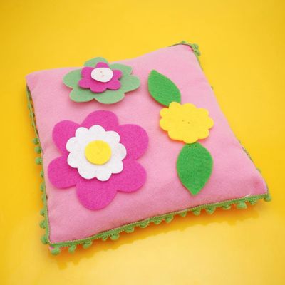 Kit Almofada Rosa para Boneca Paula Stephania Estrela