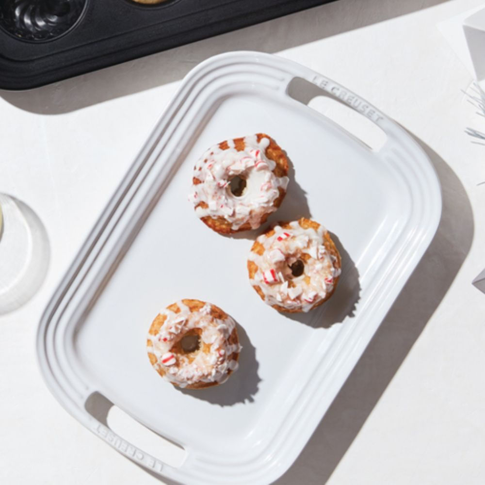 BANDEJA DE SERVIR LE CREUSET 36CM EM CERÂMICA BRANCO 91019136010000
