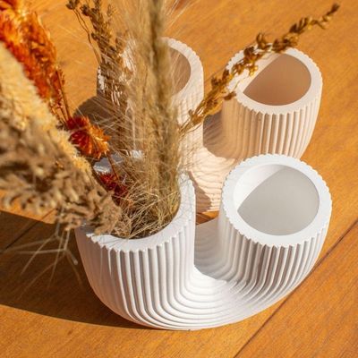 Vaso Decorativo Duplo Joana Artesanal 15cm Em Cimento Artesanal Amarelo