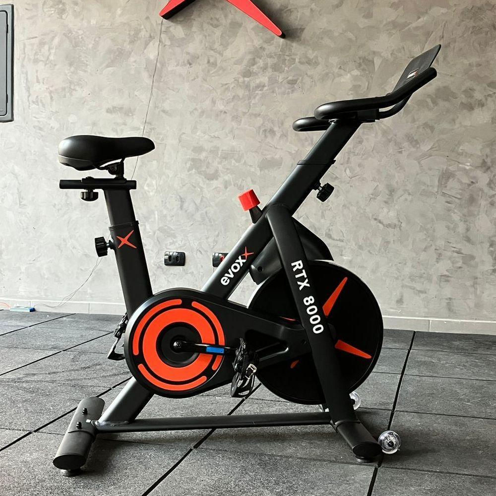 Bicicleta Spinning Magnética Roda de 15kg - Evox Fitness