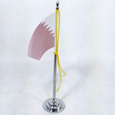 Mini Bandeira De Mesa Catar 15 Cm De Mastro Poliéster